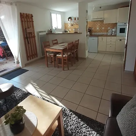 Bas De Villa, Vue Appartement Carqueiranne