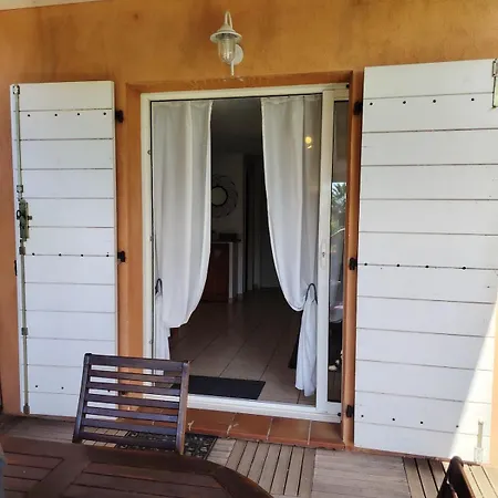 Bas De Villa, Vue Appartement Carqueiranne