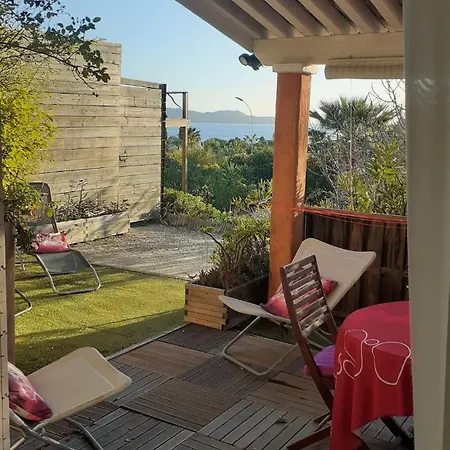 Appartement Bas De Villa, Vue *